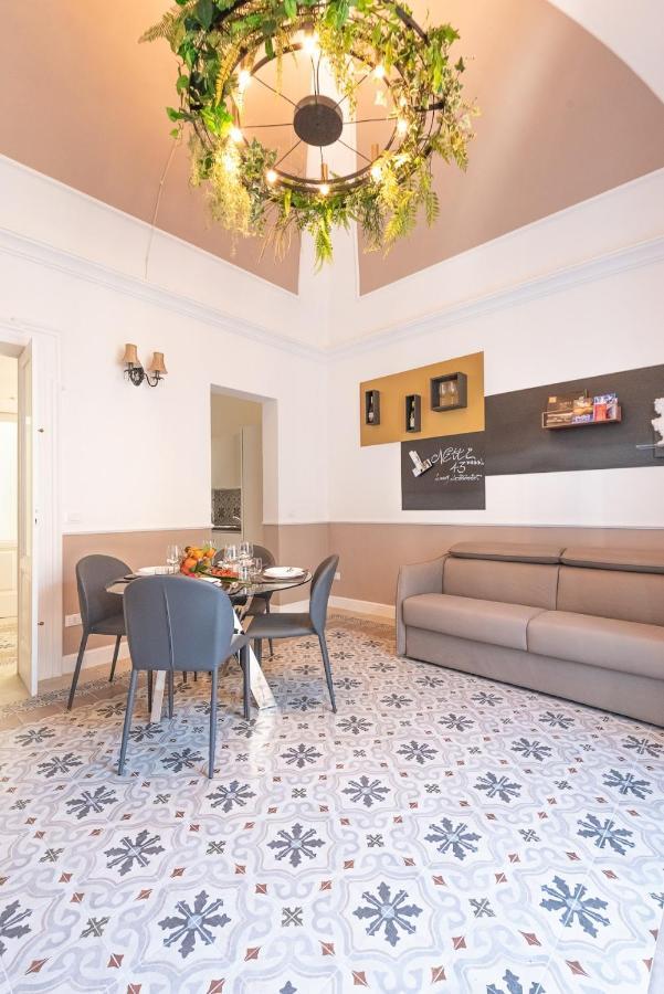Nitti43 Luxury Apartment Taranto Exterior foto